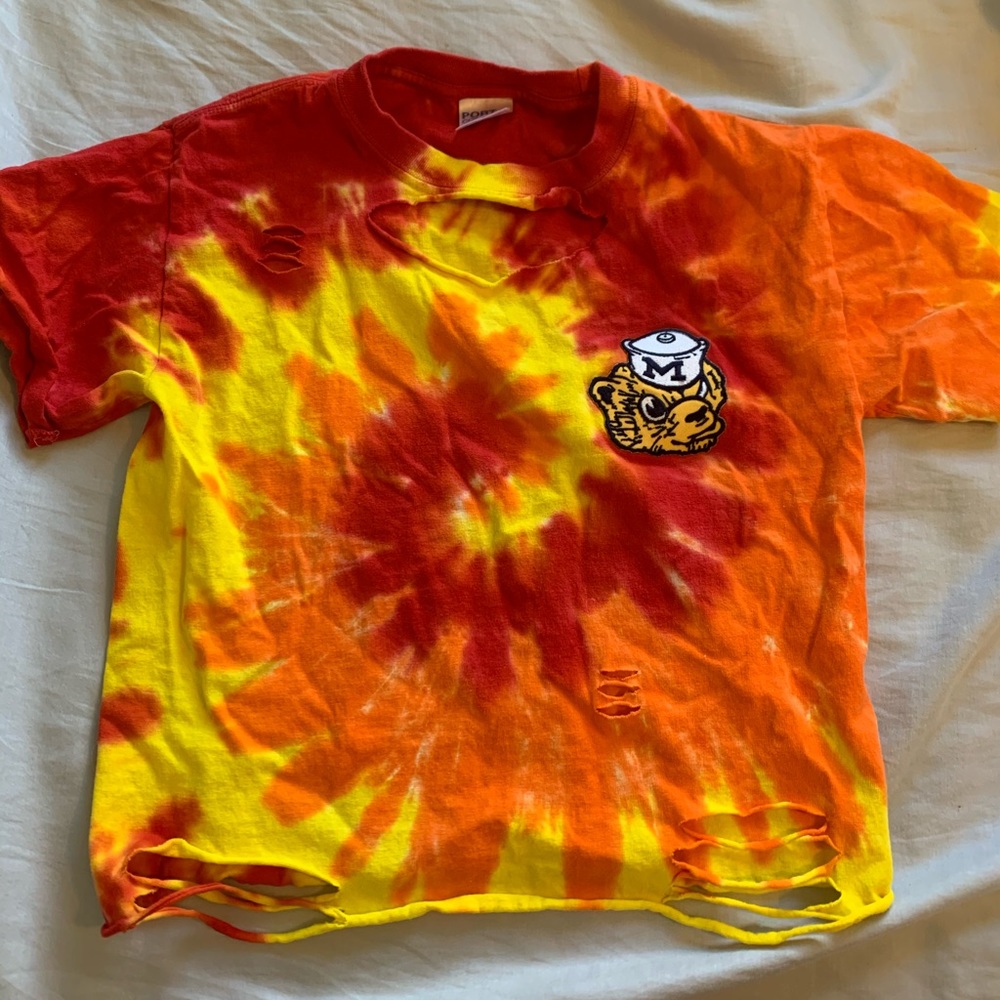 cute college tee!